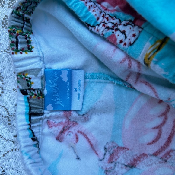Nick & Nora pajamas - Picture 4 of 4